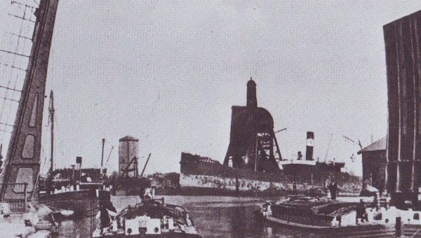 View through the original Lowther Bridge into Ouse Dock (1890s)